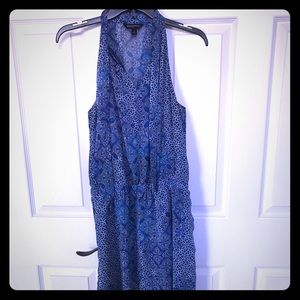 Sleeveless blue dress